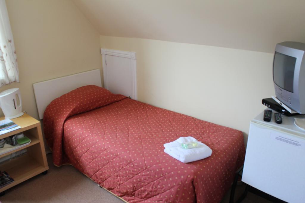 Marchfield Guest House เอดินบะระ ภายนอก รูปภาพ