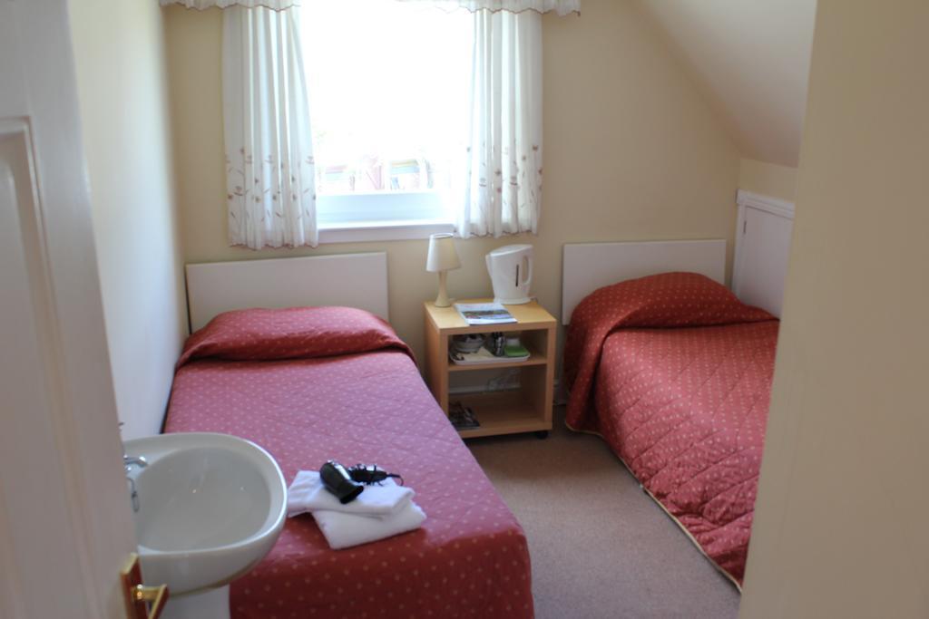 Marchfield Guest House เอดินบะระ ภายนอก รูปภาพ