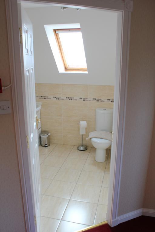 Marchfield Guest House เอดินบะระ ภายนอก รูปภาพ